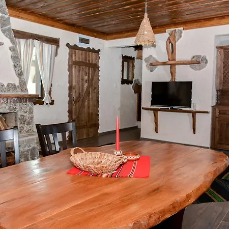 Guest house Complex Starite Kashti
