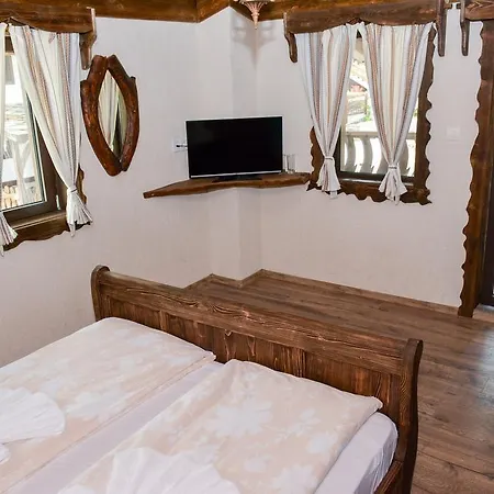 Guest house Complex Starite Kashti