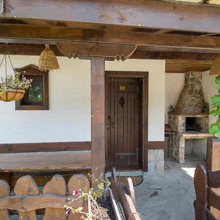 Guest house Complex Starite Kashti
