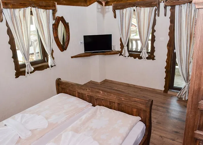 Гостевой дом Complex Starite Kashti