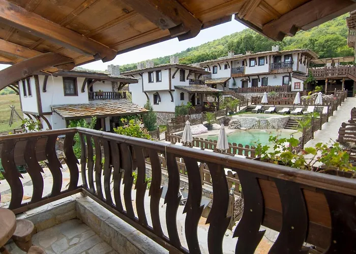 Complex Starite Kashti 4* Medovo