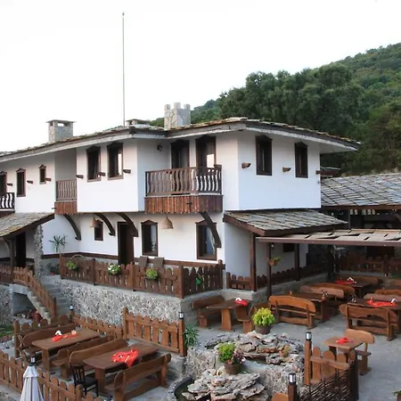 Complex Starite Kashti 4* Medovo