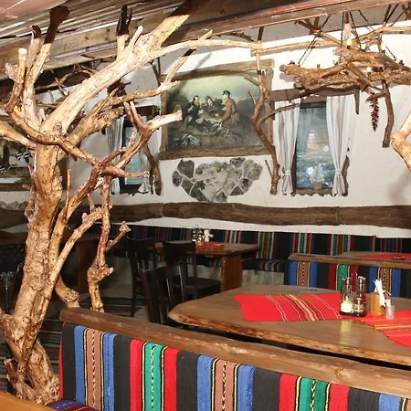 Complex Starite Kashti 4* Medovo