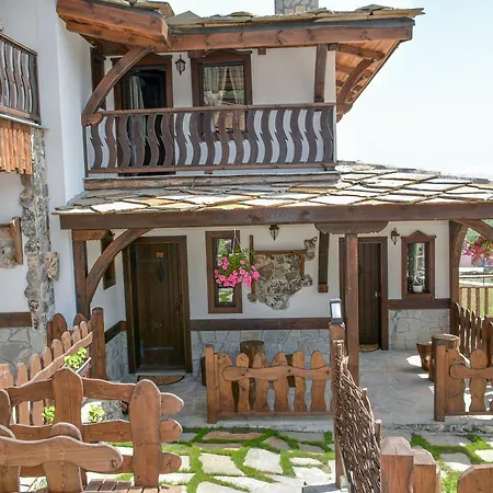 Complex Starite Kashti 게스트하우스 4*