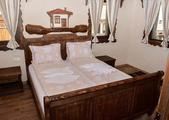 Complex Starite Kashti Medovo