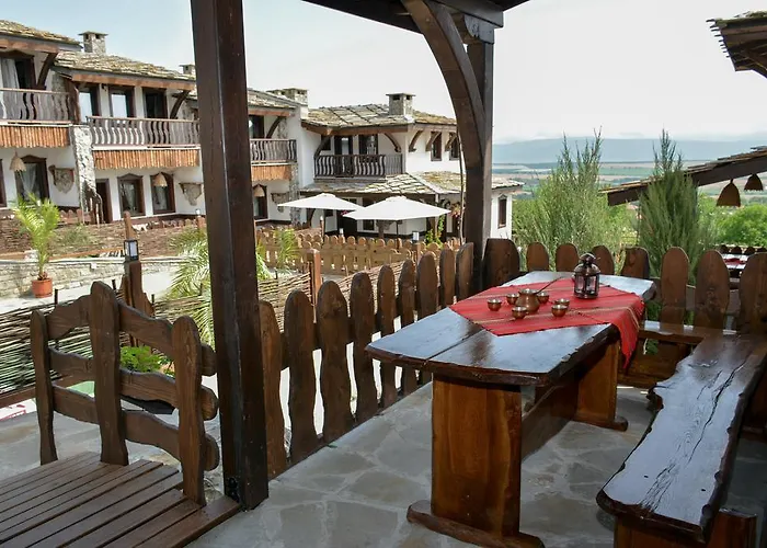 Complex Starite Kashti Medovo