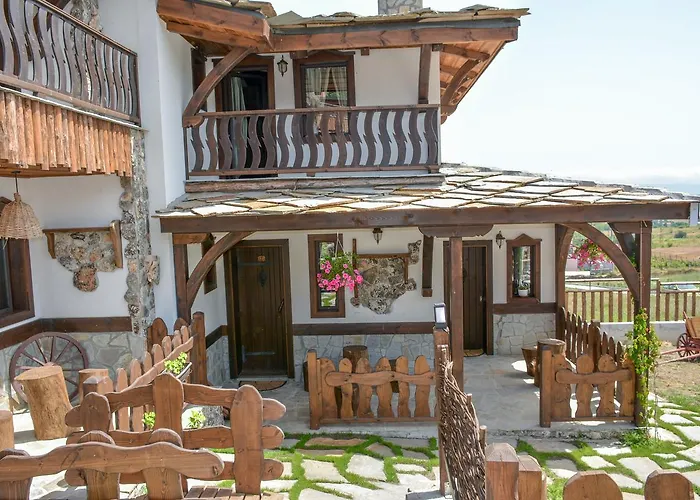 Complex Starite Kashti Casa de hóspedes 4*