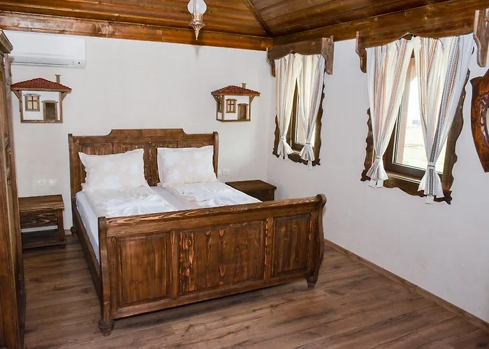 Complex Starite Kashti Medovo