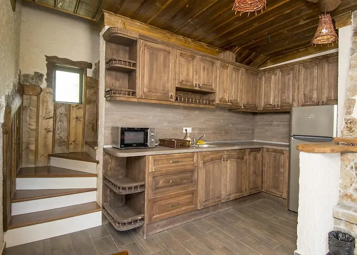 Complex Starite Kashti 4* Medovo